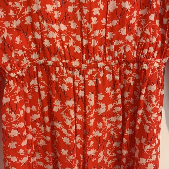 Coral Floral Print Lace Deep V-Neck Romper - Picture 3 of 8